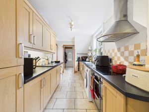 Kitchen- click for photo gallery